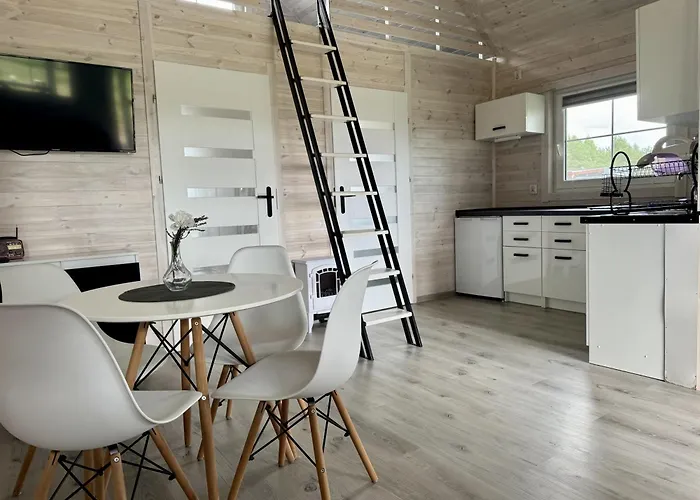 Stacja Kolczela - Letniskowe Nad Jeziorem *